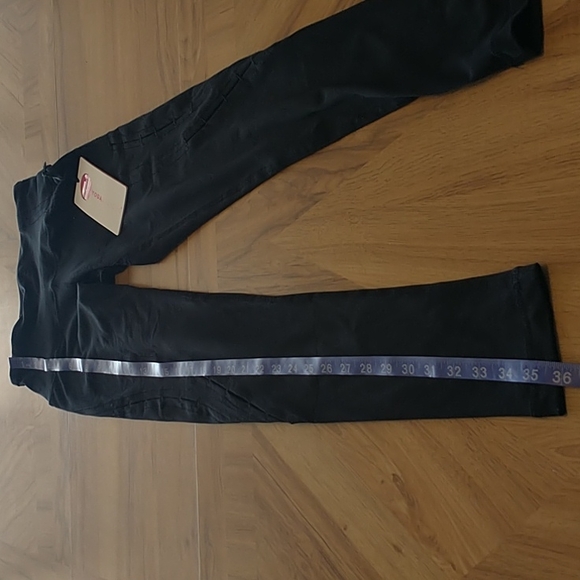 Yoga-Lic-Ious High Waisted Side Peek Yoga Pants XS Black - Picture 5 of 14